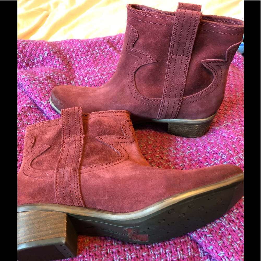 Lucky Brand Ankle Booties